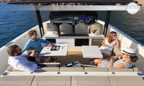Navega a Sol d'en Serra Day Charter Bliss Ibiza, España