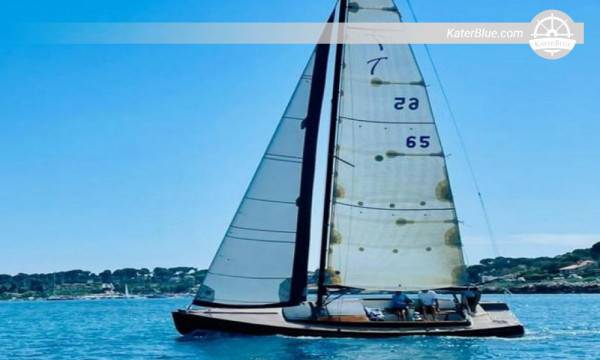Croisière de luxe en yacht de nuit pour 4 personnes à Sainte-Marguerite, France