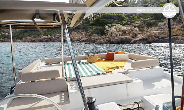 Weekly Charter Bali Catspace to Red Island Golfo Aranci, Italy