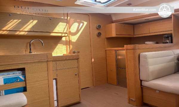 Punta di Capel Rosso týdenní charter Dufour 460 GL Punta-Ala, Itálie