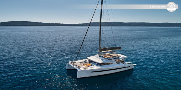 Besök veckovis skepparcharter Bali 5.4 Sardinien, Italien