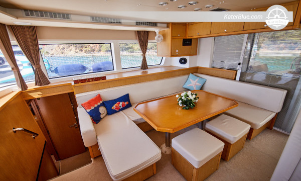Location de catamaran à la semaine avec équipage à Göcek, Turquie