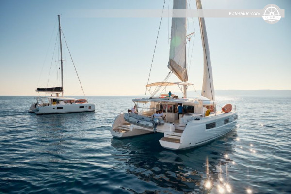 Location de catamaran sans équipage Lagoon 46 pieds à Fethiye, Turquie