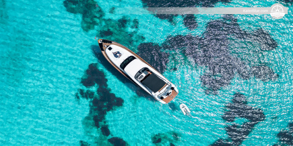 Eksklusivt 7-dages yacht-eventyr med besætning på Ibiza, Spanien