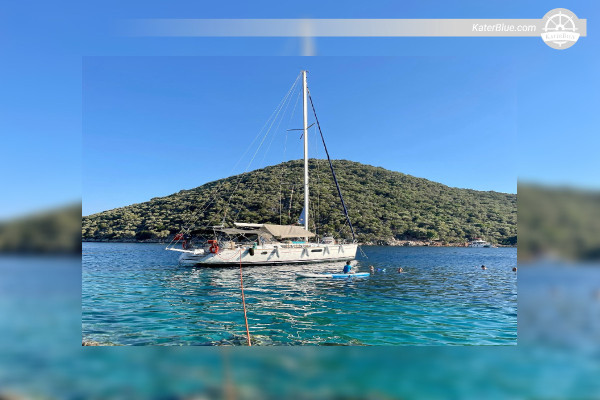 Pronájem jachty Jeanneau přes noc Binlik Gocek Turecko