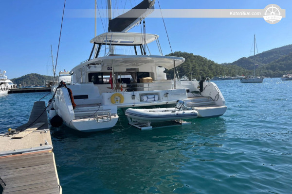 Location à la semaine d'un catamaran de 46 pieds sans équipage à Bodrum, Turquie