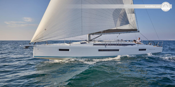 Discover Porto Vecchio on a Weekly Charter San Vincenzo, Italy