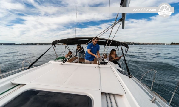 Plachetnice Elan, 3 kajuty, denní pronájem - Sydney, Austrálie
