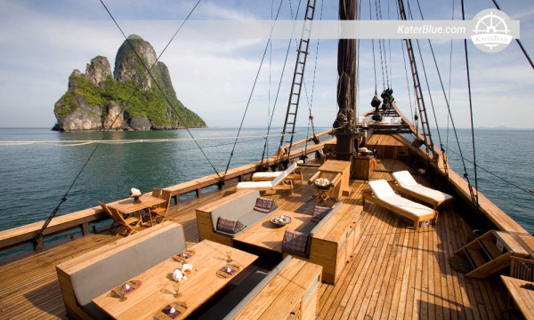Nachtlanges Gulet-Segeln im Komodo-Nationalpark, Labuan Bajo, Indonesien