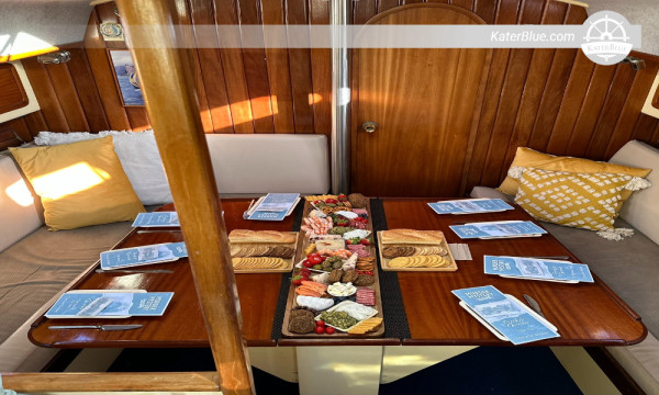 Full Day Sailing Yacht Charter 10 Pax Queensland, Australia