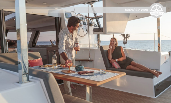 11m Fountaine Pajot Catamaran Weekly Charter Lagos, Portugal