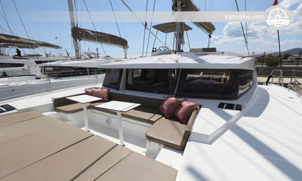 Croisière hebdomadaire en yacht autour des Tobago Cays, au départ de Bequia et de Saint-Vincent-et-les-Grenadines