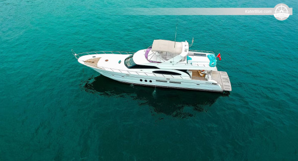 2 Cabin Luxury Yacht Evening Charter Kwun Tong, Hong Kong