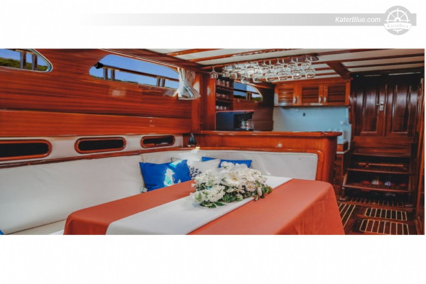 Day Charter Motor Yacht-16m, 30 Pax Kwun Tong, Hong Kong