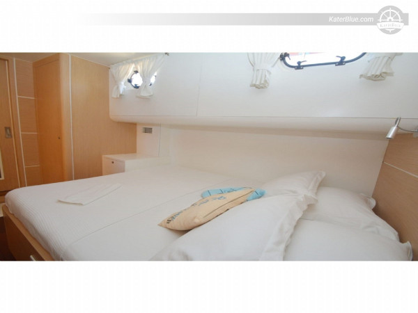 Day Charter 15m-Fountaine Pajot Catamaran Kwun Tong, Hong Kong