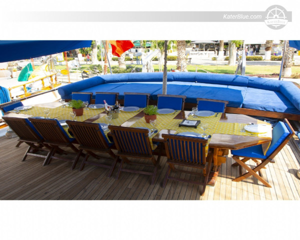 Italian 26m-Luxury Cruiser Day Charter Kwun Tong, Hong Kong