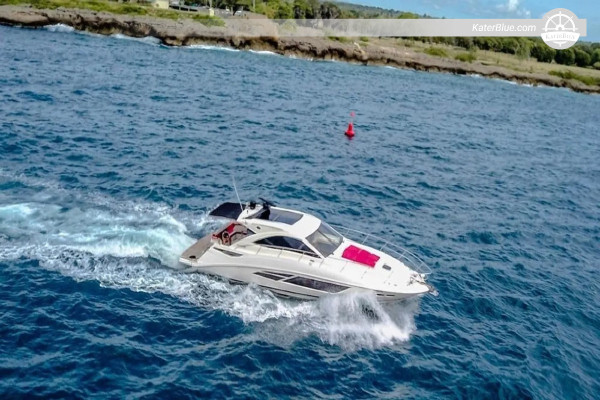 8-godzinny prywatny czarter jachtu – Searay 52, z mariny Cap Cana do Bayahibe