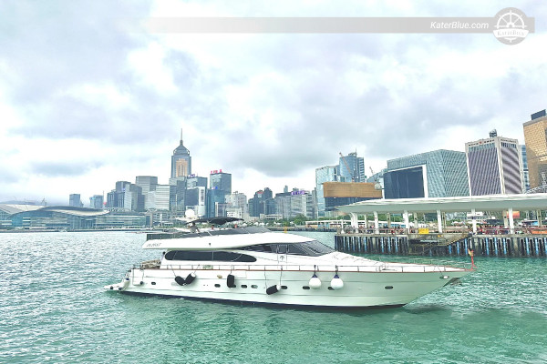 Hong Kong Island Coastal Escape - Yacht Day Charter