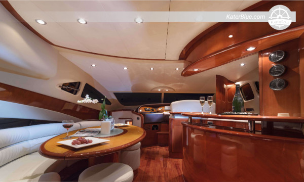 Noleggio di yacht a motore privati ​​di 8 ore a Bahía de las Águilas, Marina Cap Cana
