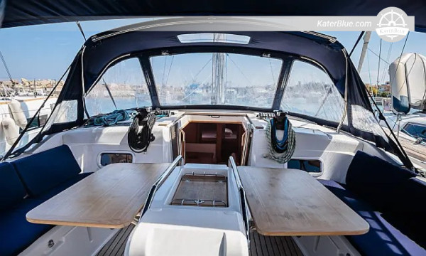 Sale 2017 Jeanneau Sun Odyssey 519 (Refit 2022) 12-Pax, 5 Cabins Sailing Yacht Sicily, Italy