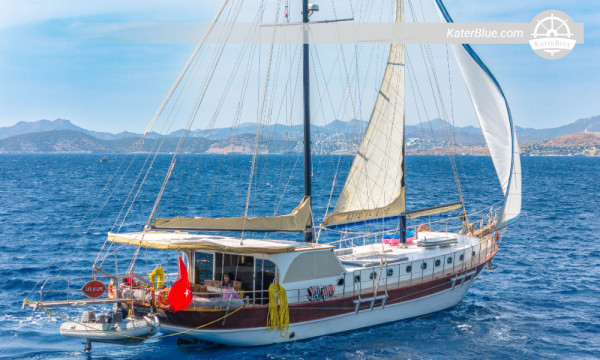7-Day Skippered Gulet Charter from Marmaris to Fethiye and Return with Stops at Ölüdeniz, Butterfly Valley, Göcek Islands, Dalyan, and Bedri Rahmi Bay