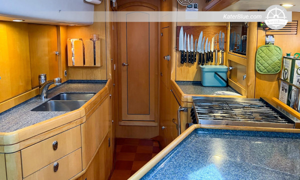Antigua to Sint Maarten 7-Day Luxury Sailing Adventure, Caribbean