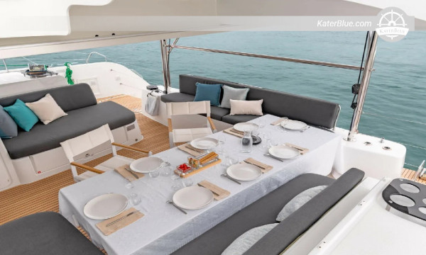 7denní charterová laguna 46 katamaránů z Ria – Modrá laguna, Paraty a Ilha Grande