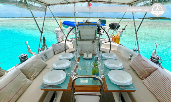 Aruba to San Blas Islands 7-Day Luxury Sailing Adventure, Caribbean