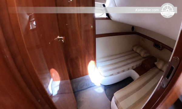 Wöchentliche Charter mit Skipper von Marina Orikum nach Südalbanien und Korfu auf einer Luxusyacht, Albanien