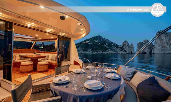 Wöchentlicher Segelcharter mit Skipper ab Marina di Stabia – Route Golf von Neapel & Pontinische Inseln