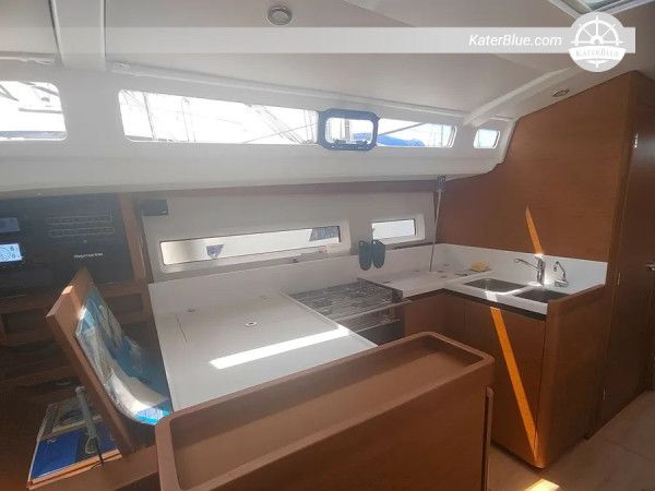 Northern Adriatic & Tranquil Islands aboard Sun Odyssey 440 – Weekly Skippered Charter from Marina Polesana, Pula, Croatia