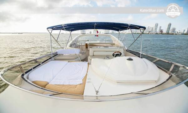 Mambo Beachin 9 tunnin päiväjahtivuokraus Cartagenasta Sunseeker 82 -veneellä – Playa Blanca, Barú