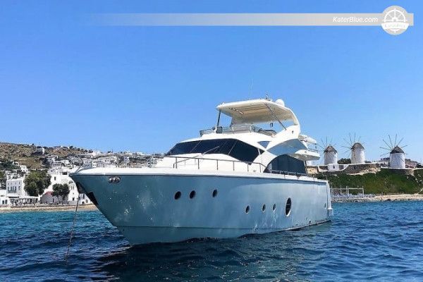 Explorando las Islas Eolias: Alquiler de velero de una semana con patrón desde Milazzo