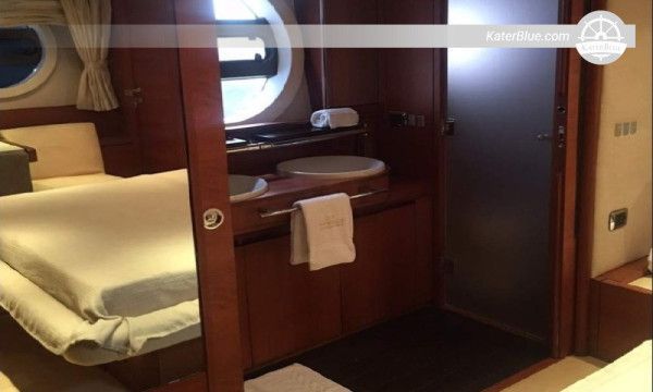 Maravillas volcánicas y calas escondidas: una aventura de una semana en velero con patrón desde Milazzo