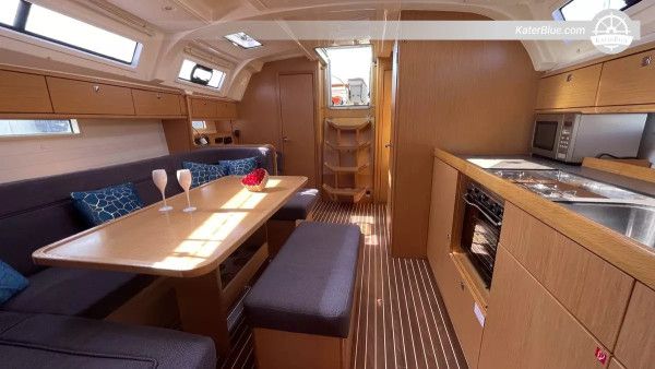 Charte hebdomadaire de navigation avec skipper – Cala dei Sardi, Caprera, Spargi, Bonifacio, Roccapina, Isola Piana, La Maddalena, Pevero, Sardaigne