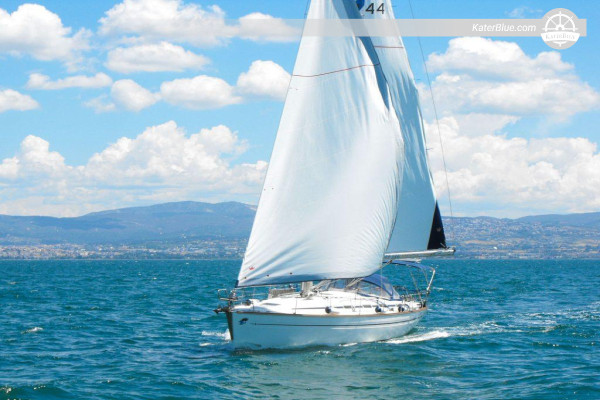 Fuga tra le isole dalmate - Noleggio settimanale senza equipaggio dello yacht a vela Bavaria 44 dal porto turistico di Zara, Croazia
