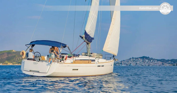 Weekly Skippered Sailing Charter from Trapani to Egadi Islands and San Vito lo Capo aboard Sun Odyssey 449