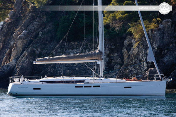 Weekly Skippered Sailing Charter from Trapani to Pantelleria and Egadi Islands aboard Sun Odyssey 449