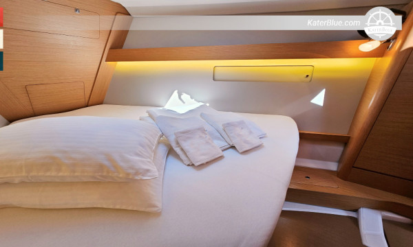 7-nätters Bareboat Charter: Vis, Korčula, Lastovo &amp; Paklinski Islands från Marina Frapa