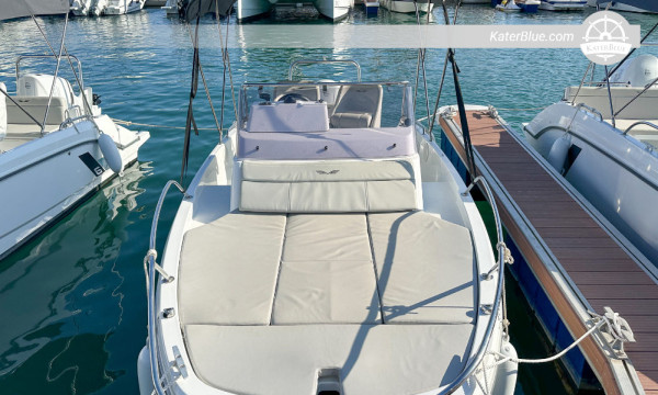 2024 Beneteau Flyer 6 SunDeck motor boat for sale Tarragona Spain