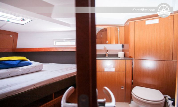 Voilier Bavaria Cruiser 41 de 2017 à vendre à Trogir, Croatie