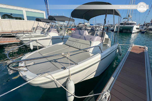 2024 Beneteau Flyer 6 SunDeck motor boat for sale Tarragona Spain