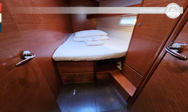 Charter 7 nocí bez posádky: souostroví Šibenik & Ostrovy Kornati z Marina Frapa