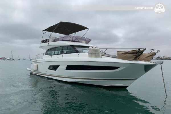 8-timers chartertur til Taboga Island ombord på Prestige 420 fra Marina Flamenco, Panama