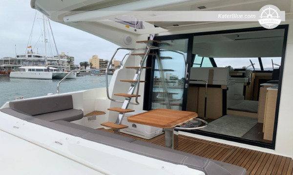 4-timers solnedgangskrydstogt til Taboga Island ombord på Prestige 420 fra Marina Flamenco, Panama