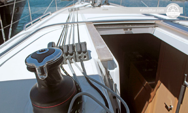 Iate à vela Beneteau Oceanis 38.1 de 2019 à venda em Barcelona, ​​Espanha.