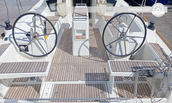 2019 Beneteau Oceanis 38.1 for sale Tarragona Spain