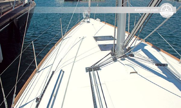 Iate à vela Beneteau Oceanis 38.1 de 2019 à venda em Barcelona, ​​Espanha.