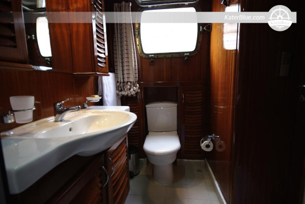 Sale Fully Operational 37m Classic Turkish 6 Cabins Gulet in Fethiye, Turkey