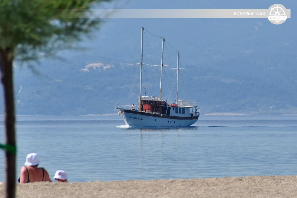 Escapade en voilier de 7 nuits – Découvrez la beauté de Brač et Hvar au départ d'Omiš